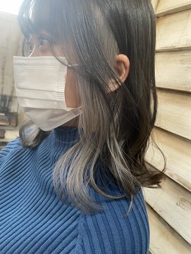 タオ 河原町(Tao) インナーカラー シルバーベージュ