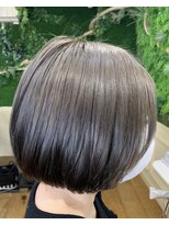 レガーロ(regalo)&nbsp;ショートボブ・ダブルカラー