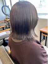 ミュラ(mulah)&nbsp;透明感カラーオリーブグレージュ＊外ハネボブ暗めカラー