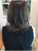 外ハネミディ