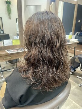 バセット バイ アルター 鎌取店(basset by aL-ter) ロングウェーブパーマ