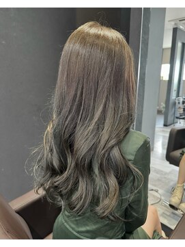 リオリス ヘア サロン(Rioris hair salon) オリーブグレー