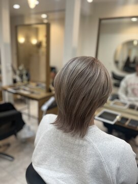 エリス ウメダ(Eliss umeda) ミルクティーベージュ