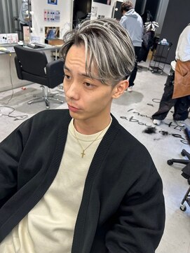 メンズサロン キング 梅田店(Men’s salon K!ng) 波巻きツイストスパイラルパーマ/フェザーパーマ/眉毛/メンズ