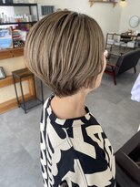 コアフュールブランコ(Coiffure BRANCO) BRANCO - short × milk tea beige