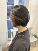 フェイスフレーミング/ショートボブ/グレー×グレーベージュ