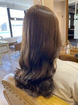 ミルティ(Myrtille)の写真/【都賀駅徒歩3分】女性らしさを引き出す柔らかなパーマならミルティで！自慢のゆるふわパーマが人気◎