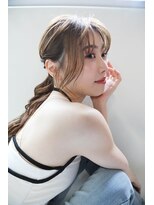 フィガロ ミリー 北生駒店(Figaro Mily)&nbsp;低めロングポニーテール×ゆる巻き