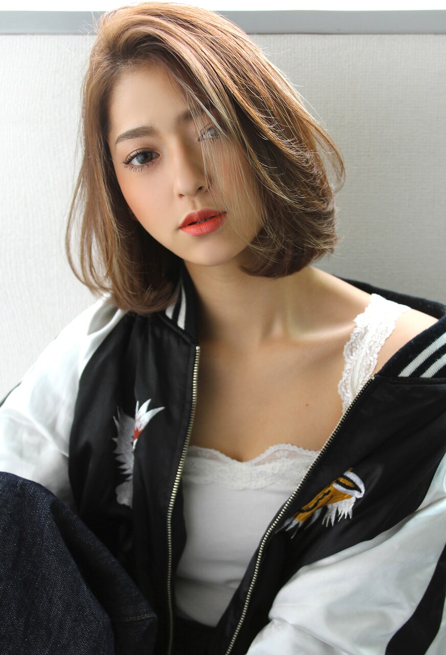 2026年夏】センターパートボブの髪型・ヘアアレンジ｜人気順