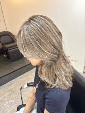 ブレンド 渋谷(BLend) ハイライトカラーくびれヘアアプリコットオレンジ