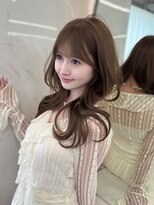 キティー サカエ(kiti SAKAE)&nbsp;グレージュ/レイヤーカット/ハッシュカット/オリーブベージュ/栄