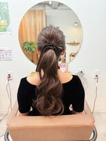 ファクト(FACT SPA)&nbsp;ゆるふわポニーテール