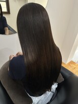 フォームフォローズファンクション 本郷(FORM FOLLOWS FUNCTION)&nbsp;【柔らかくまとまる】ナチュラルショコラ美髪ロング