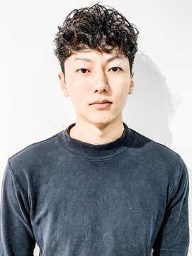 フジヤマ バーバー ショップ(FUJIYAMA BARBER SHOP) オールバック七三ツイストパーマコンマヘア