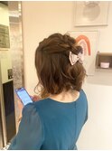 ハーフアップスタイル
