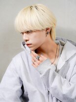 アルファ 新宿(alpha)&nbsp;フェザーパーマ/ブルーブラック/刈り上げセンターパート[新宿]