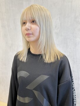 クリアーオブヘアー 本山店(CLEAR of hair) 顔周りレイヤー×ホワイトブロンド