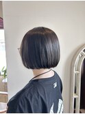 ミニボブ×グレージュ