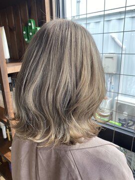 リドルヘアー 石井町店(Riddle HAIR) ミルクティーベージュダブルカラーブリーチインナーカラー