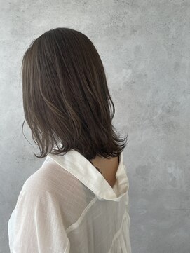 ニューカマー バイ ヘッドライト シブヤ(NEW COMER by HEADLIGHT shibuya) マットブラウン×ミドルレイヤー