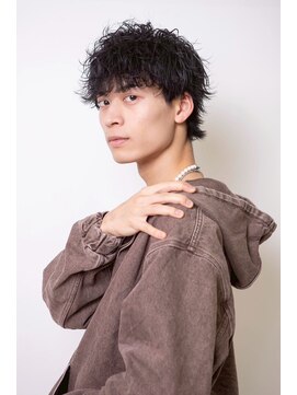 ルフュージュ バイ プロデュース 相模大野店(Refuge by Produce) メンズパーマ