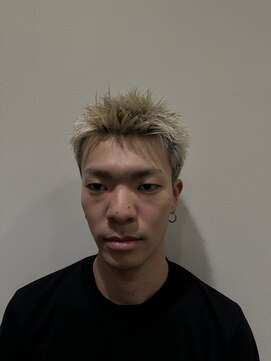 スパイキーショート〈高円寺〉〈バーバー〉〈メンズ〉