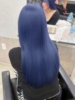 ロイオブジゼル(roi of GiseL) ブリーチ ダブルカラー ハイトーン ネイビーブルー 髪質改善