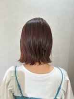 ハイヴィー(Hivi)&nbsp;カシスブラウンカラー×くびれボブ