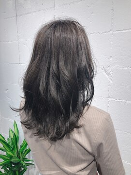 シェル 吉祥寺(shell) グレイッシュアッシュレイヤー