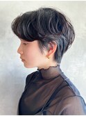 パーマショート_アースカラーくびれヘアツートンカラー_ba362791