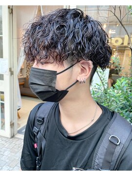 テトラ バイ ネオリーブ 横浜西口店(tetra by neolive) 横浜★刈り上げマッシュのツイストスパイラル