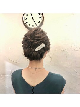 ファム(fam) あじ変アップ☆ギブソンタック