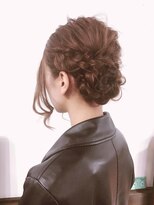 サファイア(SAPPHIRE) ☆☆☆編みこみアレンジでまとめ髪(>_<)☆☆☆