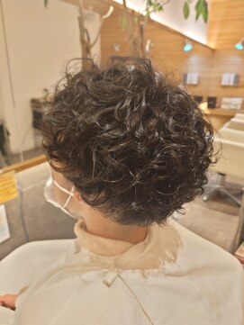 ジャム ヴィ―ボ(JAM Vivo) メンズパーマ/強め/くるくるパーマ