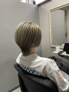 ナルハ(Naluha) 【マットグレージュカラー】