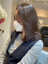 ザックジングウ 表参道(ZACC JINGU)&nbsp;ミディアム/ベージュ/かきあげ前髪