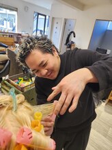 サザエヘアー(SAZAE HAIR) 新井 塁斗