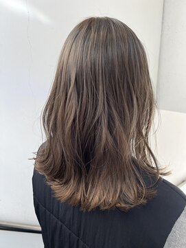 ケセラ(quesera) 透明感オリーブグレージュ【大分/ケセラ】