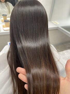 レーヴバイキートス(REVE by kiitos) 髪質髪質改善ストレート/美髪/艶髪/ 美革