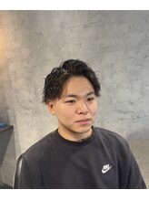 シャノ(siano) ツイストスパイラルパーマ/フェード