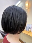 おさまりの良いコンパクトショートボブ