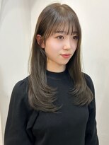 ポーチバイハニー オモテサンドウ(PORCH by HONEY omotesando)&nbsp;レイヤーカット髪質改善カラーオリーブベージュ小顔ダブルカラー