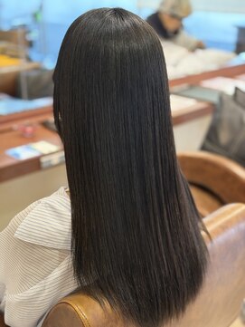 美容室ステラ 坂戸駅前店 縮毛矯正×カット×トリートメント