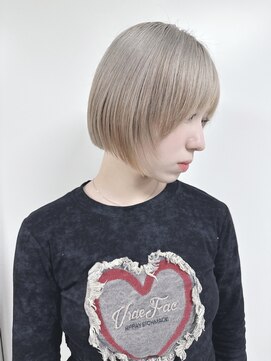 モリオ(morio) ＊前下がりボブ顎ラインボブ耳かけボブミニボブ大人ボブ小顔ボブ