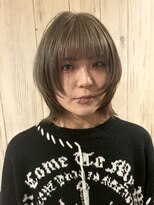 ルルズ(LULUS) ショートウルフカット/グレージュカラー