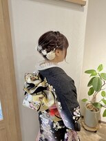 ケーフィール(HAIR PRODUCE K-feel)&nbsp;サイドシニヨン　二十歳のつどい