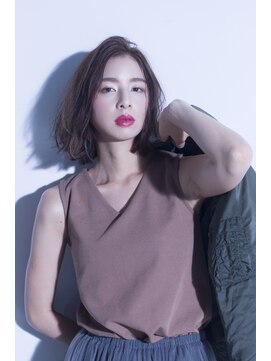 エアー 福岡(AIR) グレープベージュカラーで上質ボブスタイル