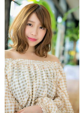 ヘアーショップ エヌアンドエー 越谷店(hair shop N&A) フェミニン×ゴールドベージュ