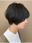 すっきりなのに女性らしい丸みショート
