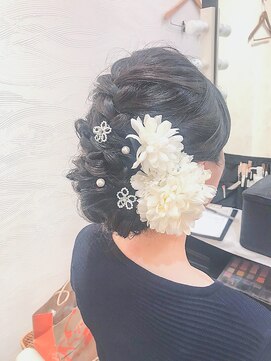 ブラウ ネイル パーティー(Blau Nail Party) あみこみアップ